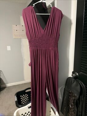 Old Navy Sleeveless V-Neck Maxi Dress in Plum